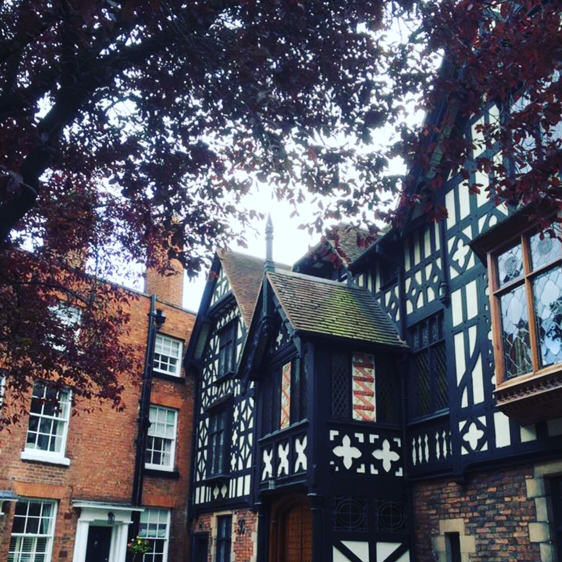 fern_dell's tweet photo. Come visit  #Shrewsbury this is just one of the many fab medieval buildings in the town https://t.co/Yz7SFwD7OL