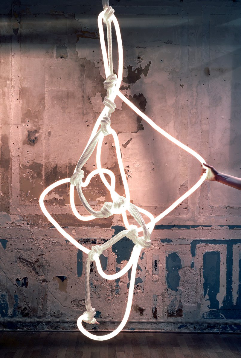 Banema_Studio's tweet photo. Lighting edition ROPES by Christian Haas.
📷 Paul Graves 
#banemastudio #christianhaas #lightingdesign #lighting #ropeslight #textilelight
#spatialconcepts #light #design #concept #porto #store #newin #oporto #designinspiration #designlovers #interiordesign #interior https://t.co/qQ69Se5fDO