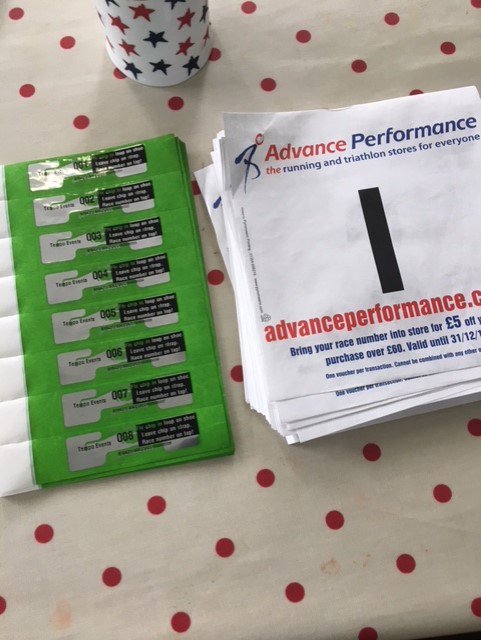 It's chips and numbers for lunch in this house! #envelopestuffing #10kprep #bourntorun 
Remember to keep your number for your £5 off @Advance_P