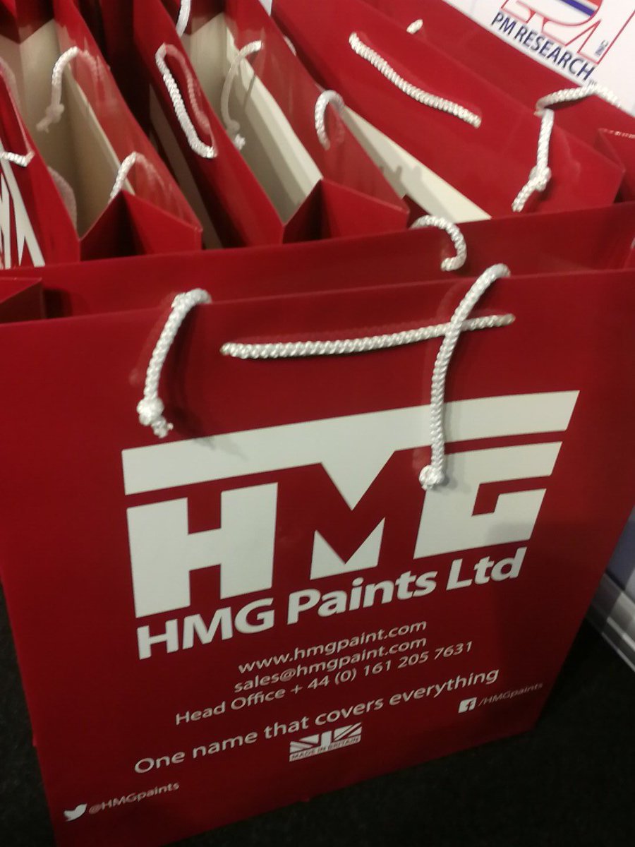 HMGpaints's tweet photo. The @HMGpaints goodie bags are going down a storm at #DVD2018.
Visit us at stand C3-112 to pick up yours.
Or tweet us a pic if you've already picked one up.
#OneNameThatCoversEverything https://t.co/3v1w16RVd5