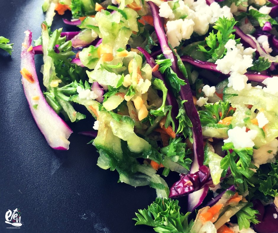 haveyoueten's tweet photo. Keep it lite, keep it healthy! 
.
.
.
#haveyoueten #etensalads #salads #fresh #rawfoods https://t.co/UMGv8X3ROq