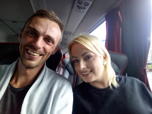 Heading back to home and askes a premission to take a picture with women who is going the same way than<a href="/tag/luxexpress"class="tags"><span>#luxexpress</span></a>