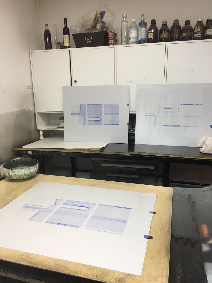 nina_todorovic's tweet image. Počinjemo štampu
#CentarZaGrafikuFLU 
#BeogradskiSusreti

@nina_todorovic 
#ArchitectureOfMemory
#LifesAGlitch
#CMYK
#lithography 
#Art