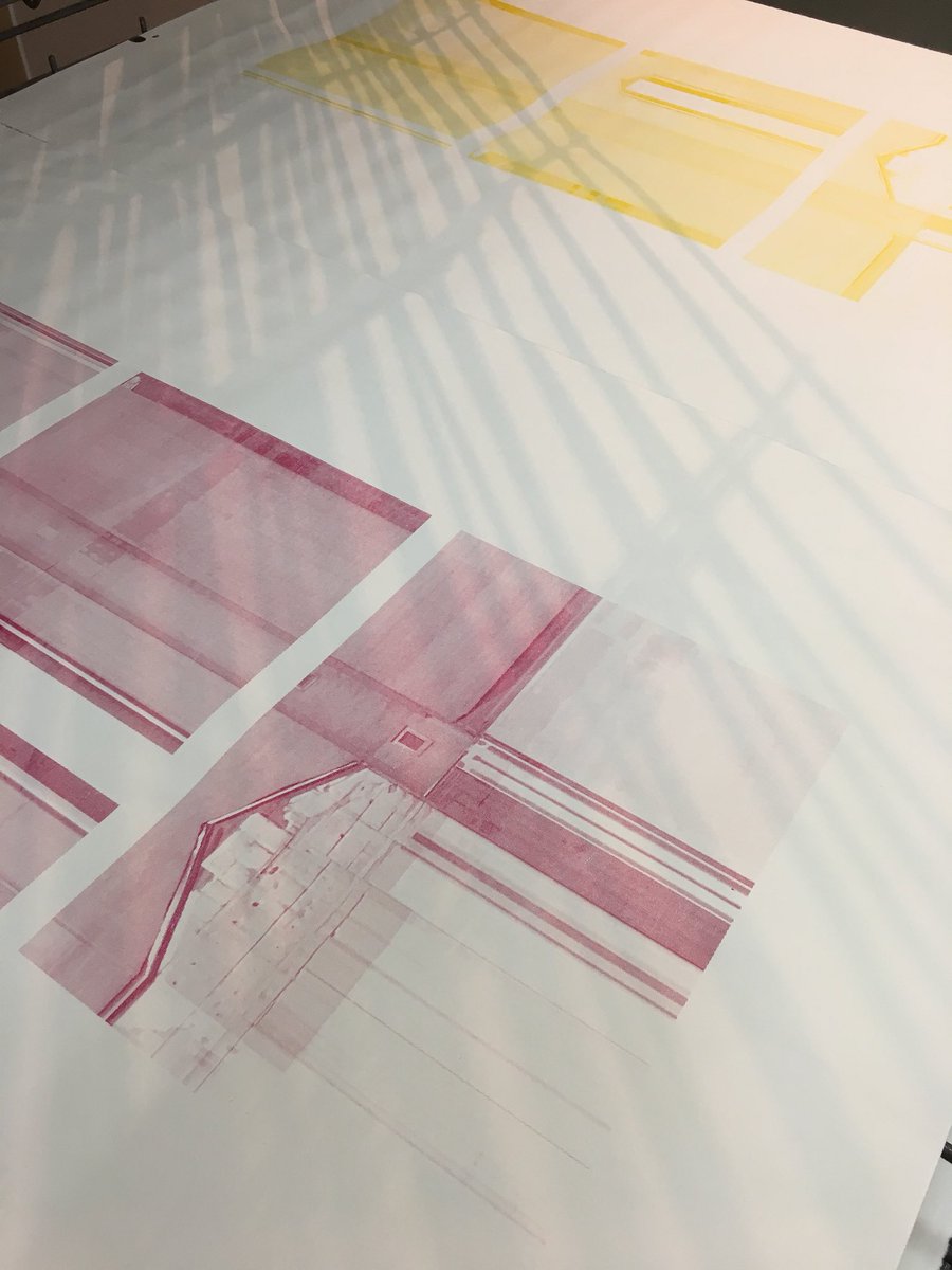 nina_todorovic's tweet image. Počinjemo štampu
#CentarZaGrafikuFLU 
#BeogradskiSusreti

@nina_todorovic 
#ArchitectureOfMemory
#LifesAGlitch
#CMYK
#lithography 
#Art