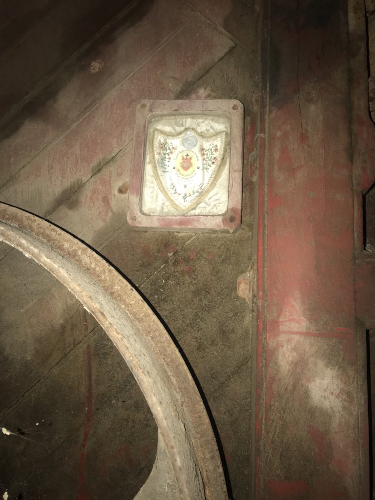 Very grateful to <a href="/farmersjournal/">Irish Farmers Journal</a> for impromptu visit to Tullamore Farm with @ep_agriculture colleagues - big interest in the old machine as well as the modern working farm! <a href="/FineGael/">Fine Gael</a> <a href="/EPPGroup/">EPP Group</a>