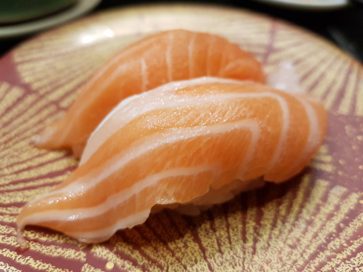 wongnai's tweet photo. มาโตเกียวทั้งทีต้องมาลองร้านนี้! ซูชิหน้าล้น ล้นจริงๆจ่���พี่จ๋า เป็นซูชิสายพานราคาไม่แพง เริ่มต้นจานละ 100 เยนเอง 😍😍
📍 Miuramisaki Kou Ueno Japan : ดูแผนที่ https://t.co/OkO42xAAQl
📷 นักรีวิววงใน
#รีวิววงใน #วงในพาแดก #รีวิวญี่ปุ่น #รีวิวโตเกียว https://t.co/60cKBESZuQ