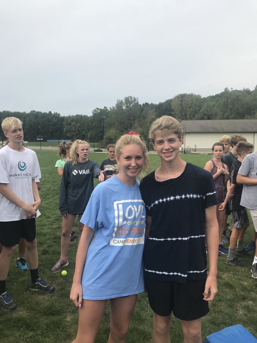 Congrats to Kayley and Ben - last week’s Pablo Award winners! Great work, you two! #HuskyPride