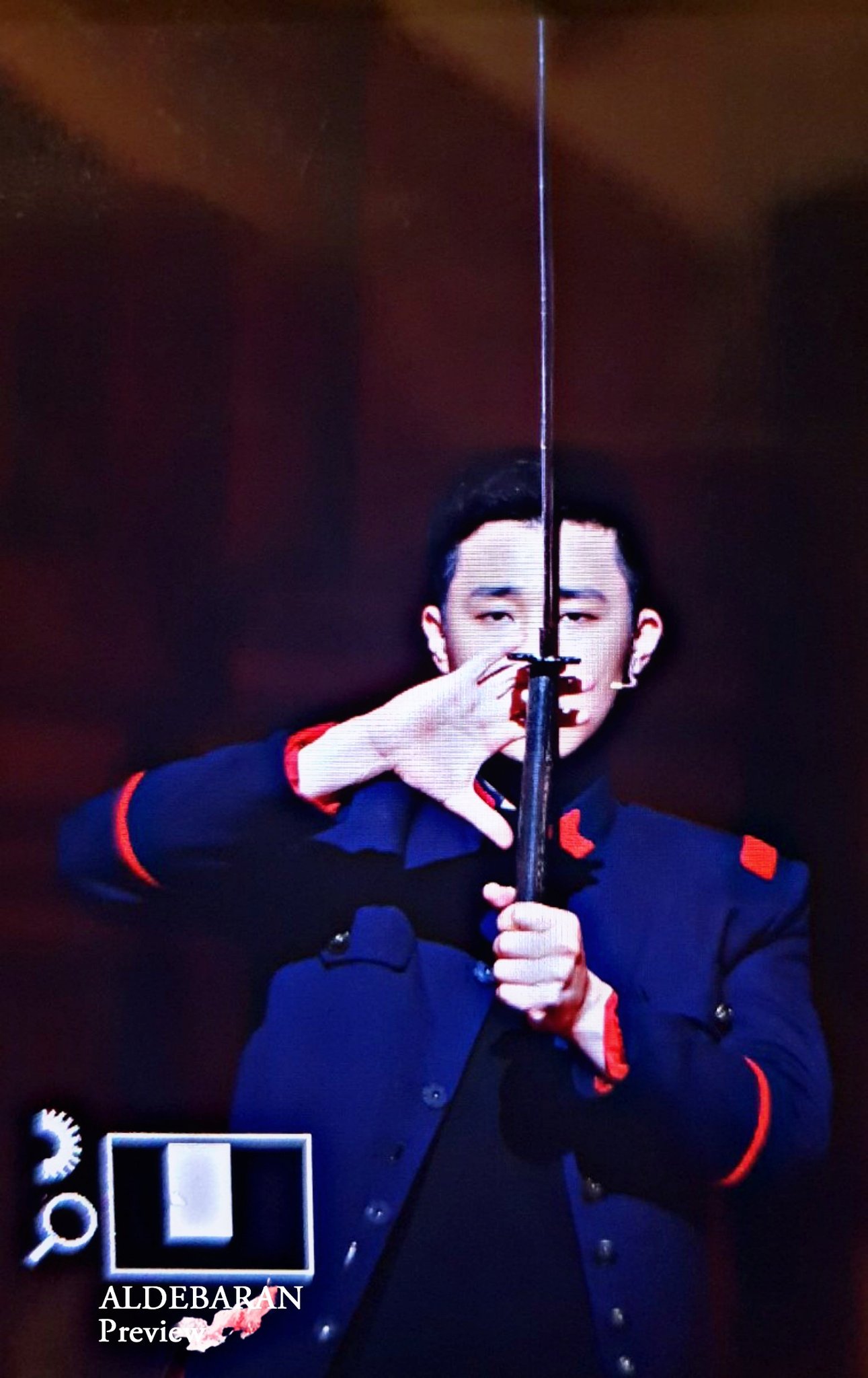 DndMpRuU8AA2MDB.jpg:orig