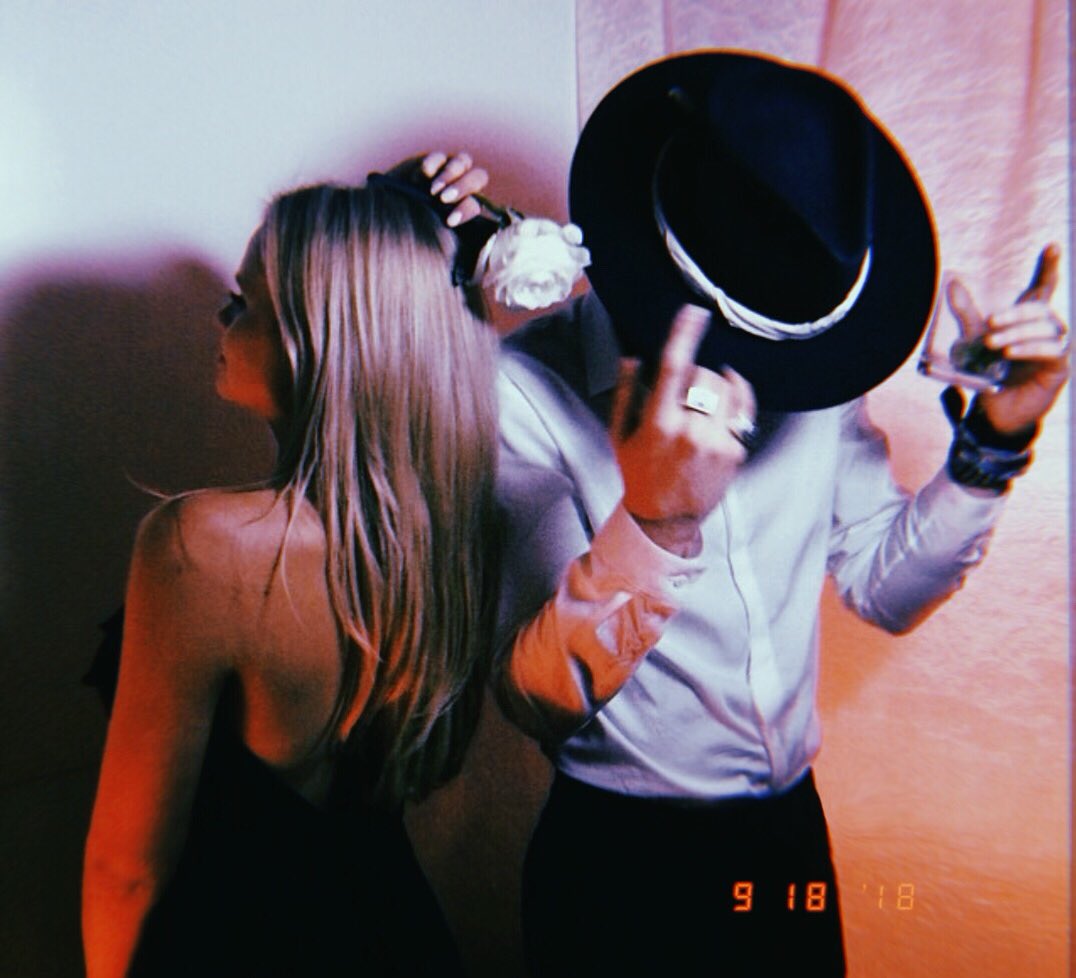 allisimpson's tweet photo. pretty much sums us up.. @CodySimpson love u https://t.co/8V7fiAuIE1