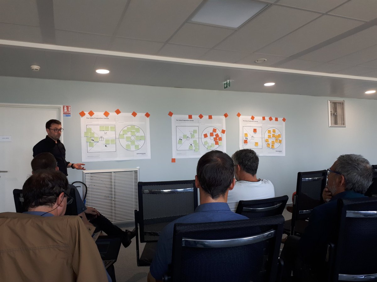 Matthieu_Compin's tweet photo. Fin de l'atelier à @AerospaceValley avec le collectif #NewSpaceFactory et @gpradels - 2e #workshop dédié aux acteurs des secteurs du Newspace et des Smallsats 🛰 https://t.co/GTf9t4cgRq