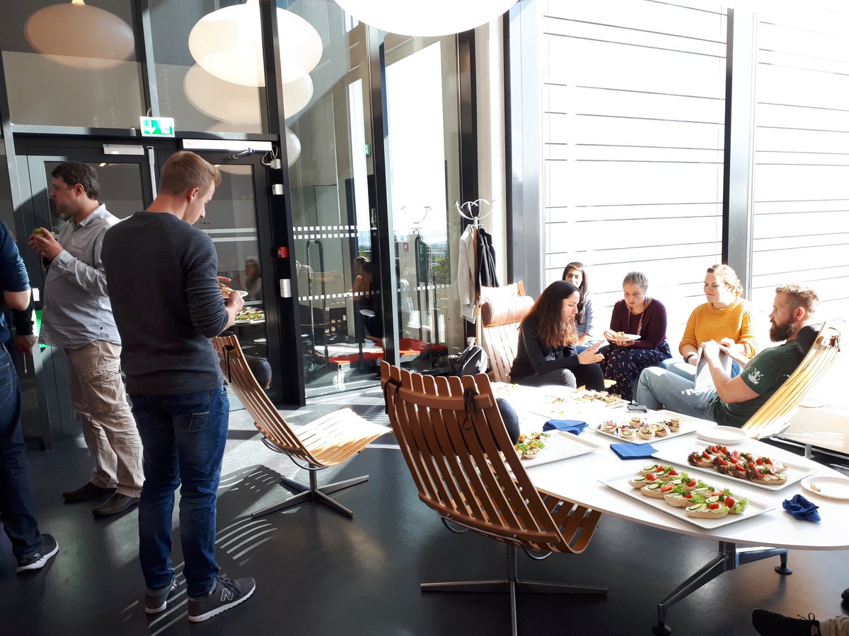 HBPNeuroinf's tweet photo. Because man cannot live on science alone π€Great interaction and sunny skies in Oslo today. Renewing energies for Curathon sessions aheadπ©βπ»π¨βπ» @HBPNeuroinf @HBP_Education @HumanBrainProj @UniOslo_MED #H2020 #curathon #neuroscience # https://t.co/TVU9LYRKOx