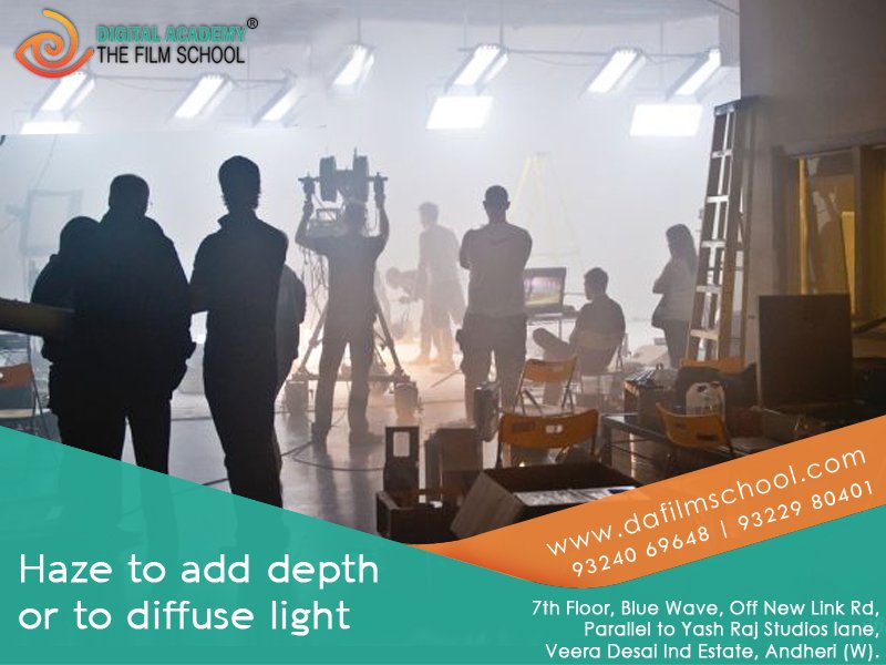 DAFilmSchoolnew's tweet image. A widely used atmospheric effect, theatrical haze is ​creates special effects, make​s​ lighting and lighting effects visible, and to create a specific sense ​of mood in the scene.​ 

#depthoffield #hazeeffects #diffuselight #shooting #filmmaking #dathefilmschool