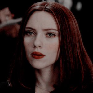 xMargyTyrell's tweet photo. Debería teñirme. Me da un look más serio. https://t.co/uGYweuvRpZ