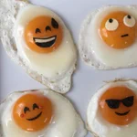 食べるのがもったいない!目玉焼きアート!