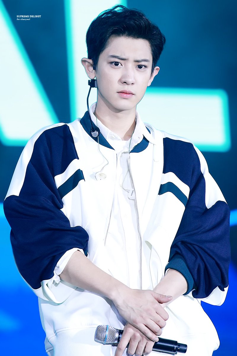 SupremeDelight_'s tweet photo. #EXO #엑소 #EXOPLANET #weareoneEXO #CHANYEOL #찬열 💕

작년에도 잘생쁨 뿜뿜이었지만 올해도 잘생쁨 뿜뿜 (ˊo̴̶̷̤  ̫ o̴̶̷̤ˋ)♡ https://t.co/S3EurNLGcq