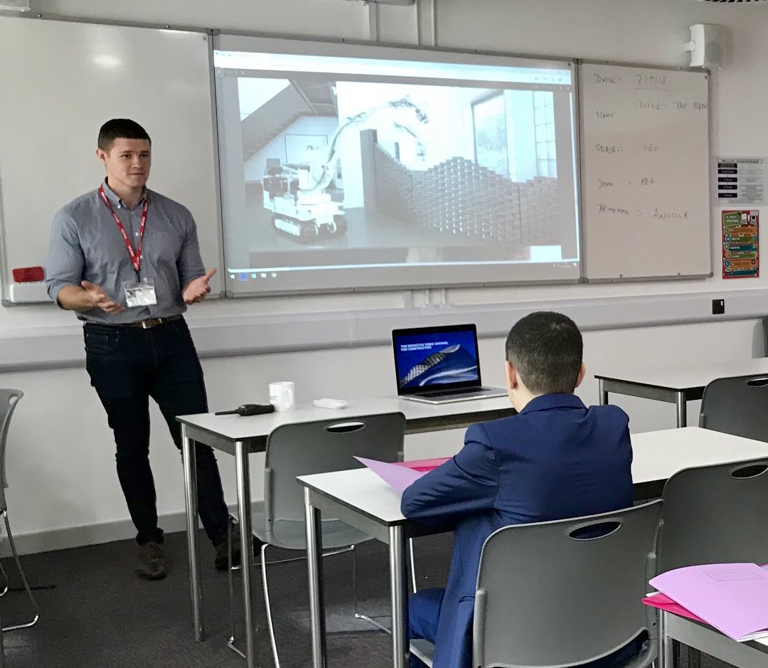 TheB1M's tweet photo. Our Co-Founder @Fred_Mills inspiring @DECinSchools pupils at @SSMWUTC about cutting-edge #construction technology and the incredible range of jobs our industry has to offer. AMAZING to see kids so engaged and excited - in the words of one pupil "this blew my mind"! https://t.co/RfZK1TxHlc