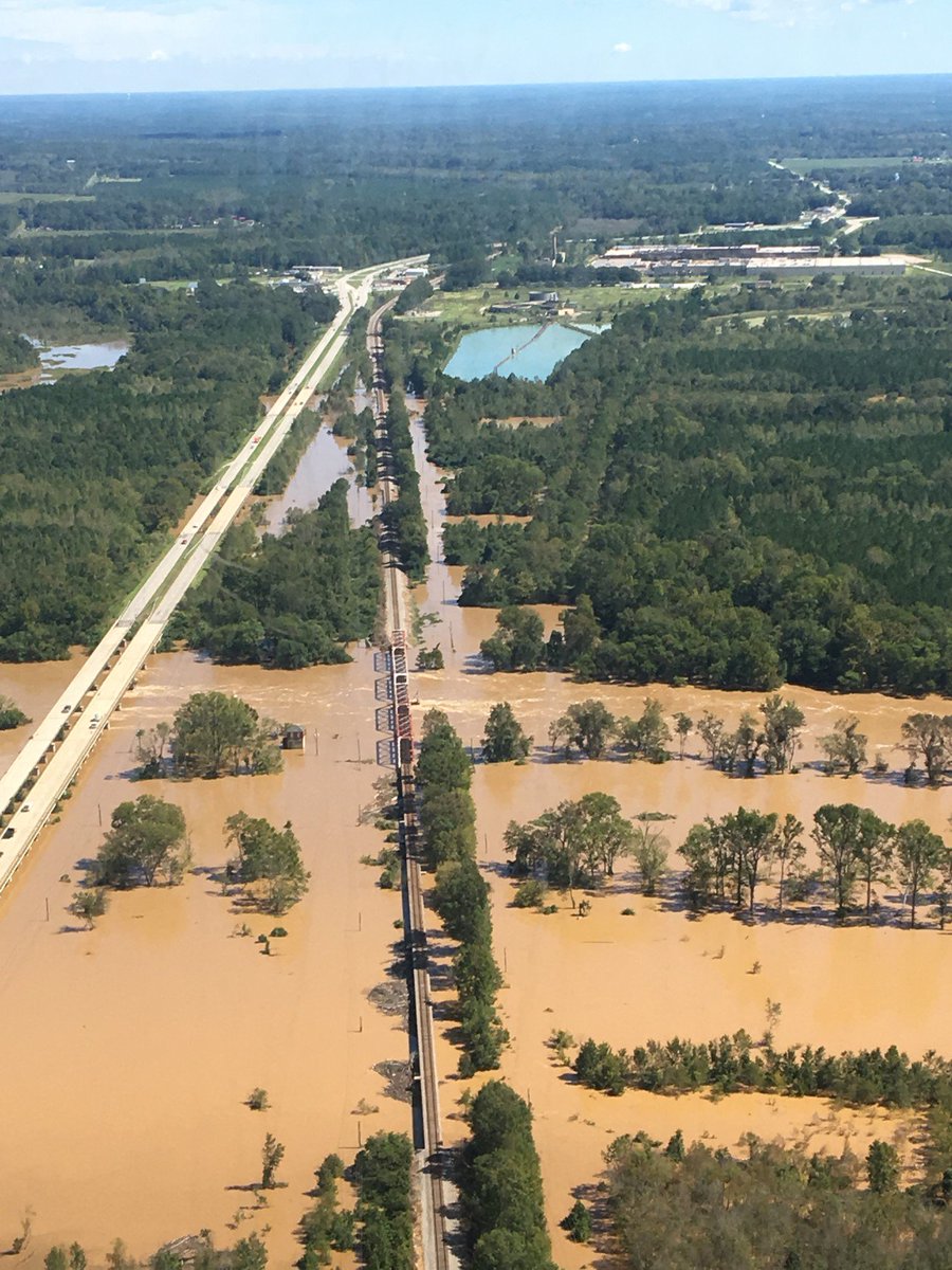 SCDAgriculture's tweet photo. Each week Commissioner Hugh Weathers gives an update on the state agriculture in South Carolina - this week, the Commissioner focused on the effect Florence had on our farmers.
🎙️: https://t.co/NYBYB1d98j https://t.co/x1qlGizt3B