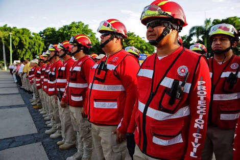 Hoy que conmemoramos el #DíaNacionalDeProtecciónCivil, reconozco el gran trabajo de quienes salvaguardan nuestra seguridad. #FuerzaMéxico