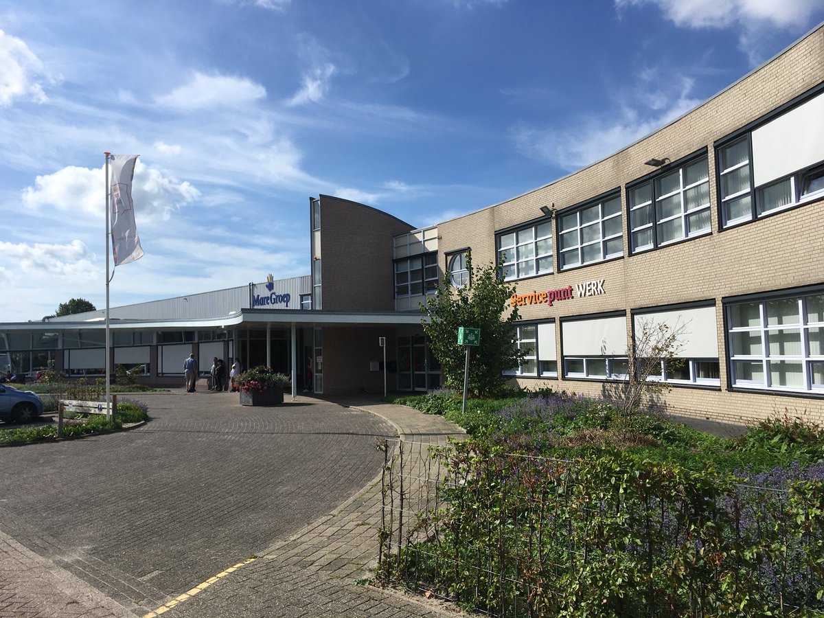 adgervanhelden's tweet photo. Nadere kennismaking met de @MareGroepNV en het Servicepunt Werk. Eerder al gekozen in het DB van het overkoepelende bestuur. Mooie klus om meer mensen aan het werk te krijgen en zich te laten ontwikkelen. #aanhetwerk #participatiewet https://t.co/Tsi6UCdbvf