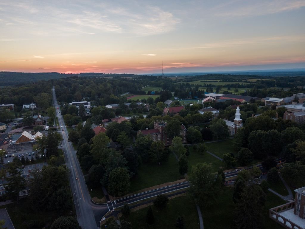 HamiltonCollege's tweet photo. With views like these, why wouldn't you want to visit? https://t.co/2GEWUueAW8 #VisitHamilton https://t.co/wX66SmmizH