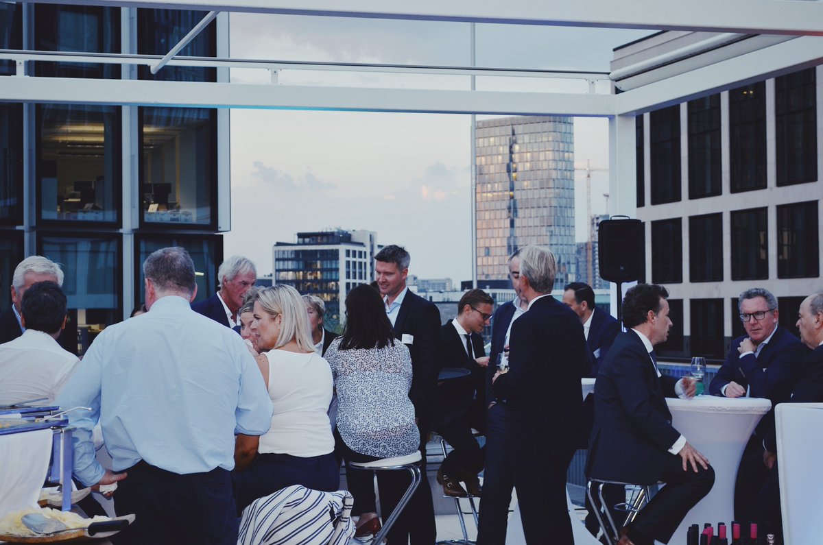 Pipers Corner Shop (PipersCornerS1) Twitter