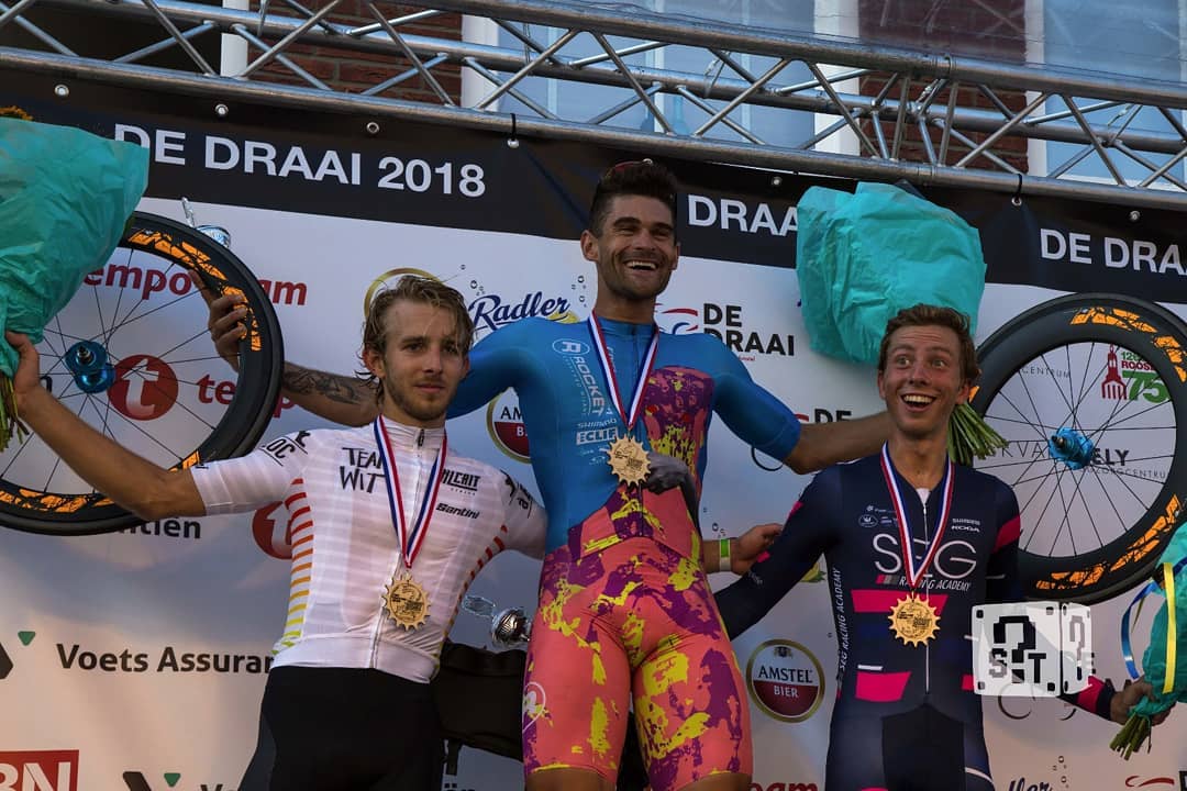 📝 Our <a href="/IdeSchelling/">Ide Schelling</a> has been off to a great start in the Academy's fixed gear journey. The young Dutchman seized two podiums in two races in his preparation towards the <a href="/Redhookcrit/">Red Hook Criterium</a> in Milano🇮🇹

📲 wp.me/p8OuB0-1U9

#talentdevelopment