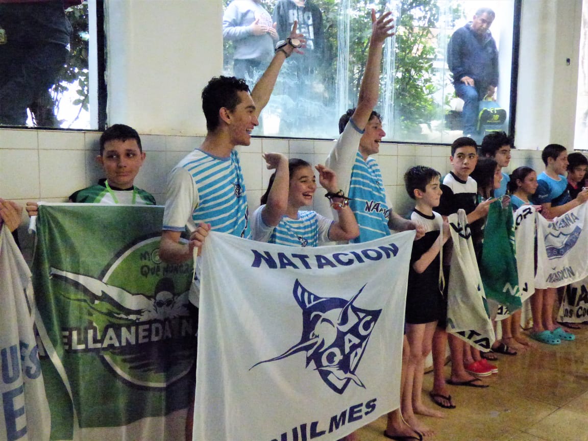 qacoficial's tweet photo. NATACIÓN: Nuestro plantel obtuvo el subcampeonato en la Liga CiDeNa. ¡Felicitaciones! https://t.co/iNz5sTg4ue