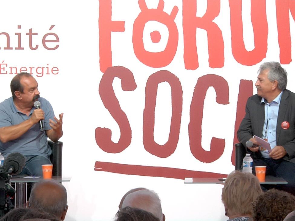 La_NVO's tweet photo. À relire
↪️ Philippe Martinez au #ForumSocial : « d'ici le 9 octobre, une priorité, nous déployer partout » #FDH2018 https://t.co/7pvEUNQbMc https://t.co/qeFCsNDijP