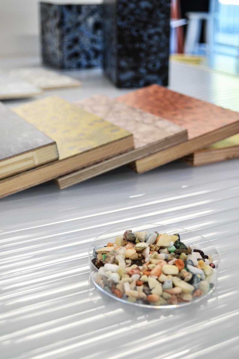 lauraemilyp's tweet photo. Join @ColourofSaying @surfacematteruk for the late night opening of COLOURVIA: an exhibition of next-generation disruptive colouring processes for @L_D_F #LDF18 6.30 - 9.30pm https://t.co/ebdJmfK52u