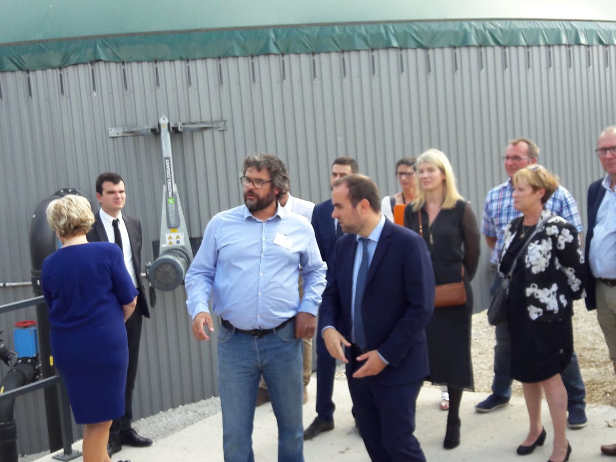 <a href="/SebLecornu/">Sébastien Lecornu</a> sur le site @agrifylS de #Chaumont pour un échange constructif et nécessaire au développement de la filière #biomethane #grdf