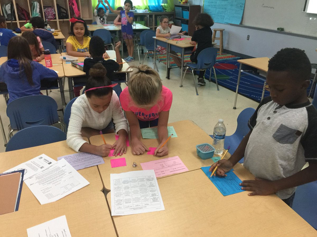 Donna Mullins tweet media