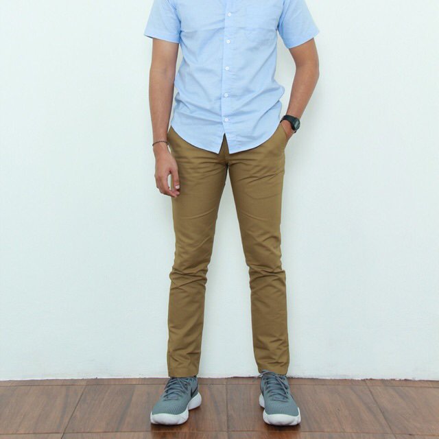Saya menjual Brown chino pants I seharga Rp280.000. Dapatkan produk ini hanya di Shopee! shopee.co.id/brainstojakart… #ShopeeID