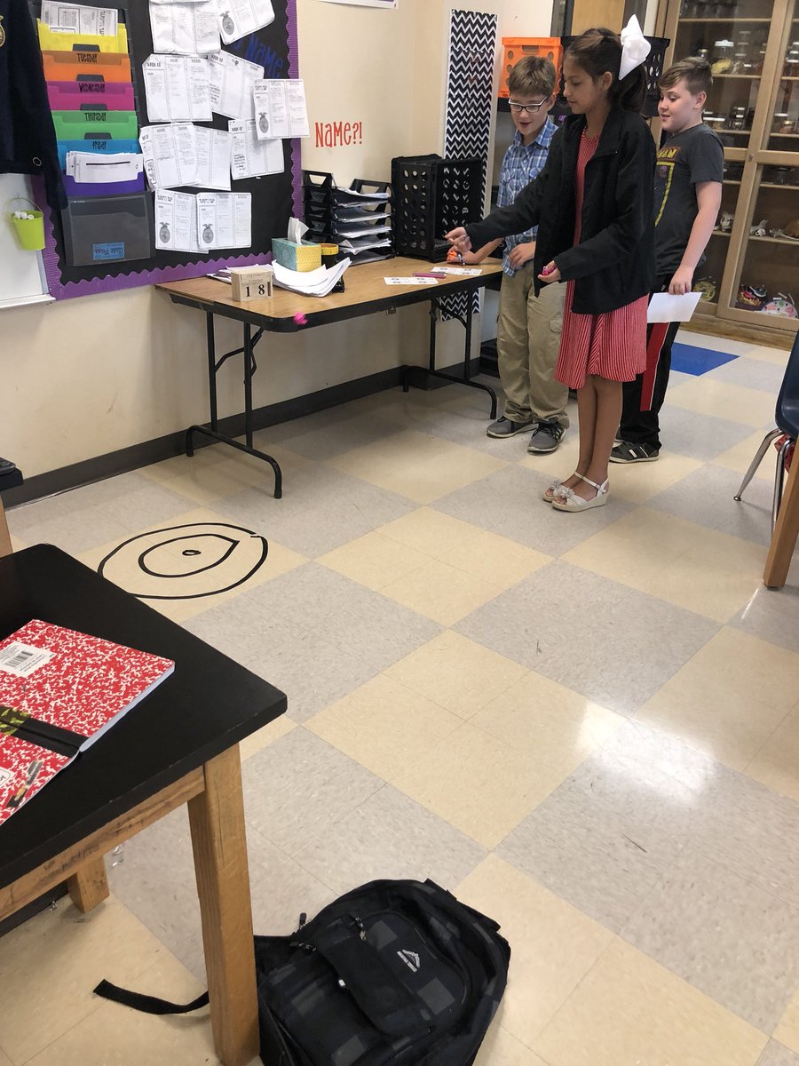 Miss_HChambers's tweet photo. Yesterday we were working on the difference between precision and accuracy in 6th grade science! Excuse my sad targets 😅 #iteachbluegrit #bulldogtenacity https://t.co/v3DKRX6plB