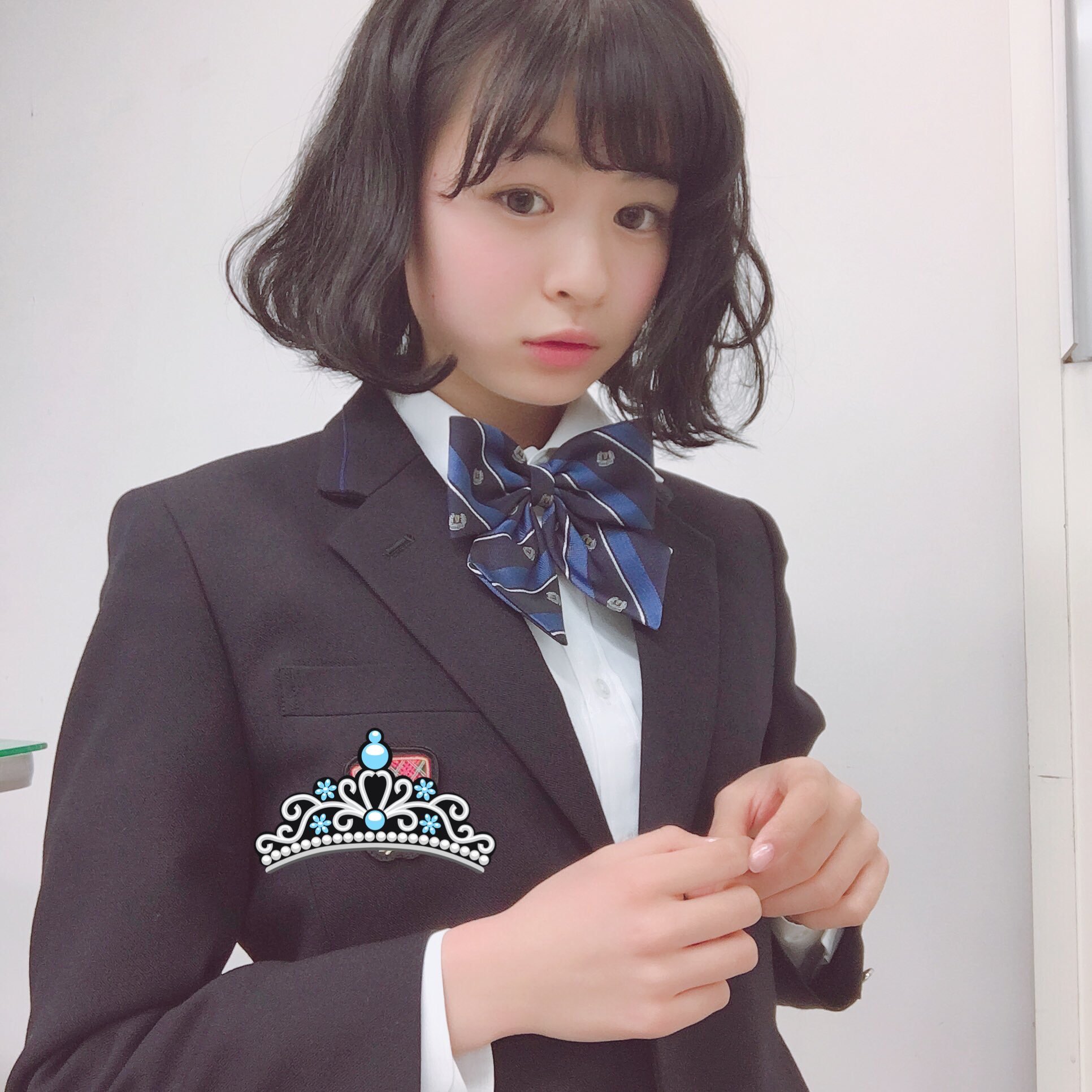 めりこ　❤️大きな子が好きな貴方に　瞳の綺麗なジュモーを❤️ 何が好き〜？🎀💙🍑 @momona.1012 @momichan_hime @momoko__3628