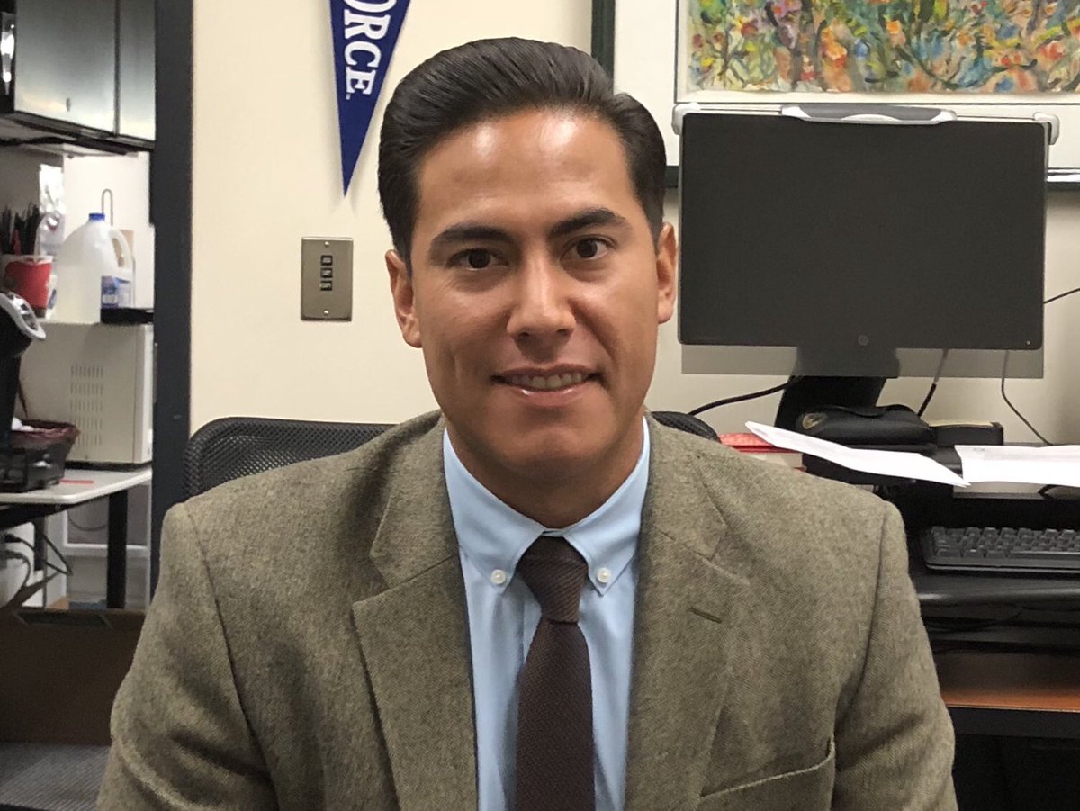 ELPSSupt's tweet photo. We are thrilled to welcome our new Associate Principal at East Lansing High School - Mr. Matt Morales! @eltrojans https://t.co/ZkmhWVYyqK