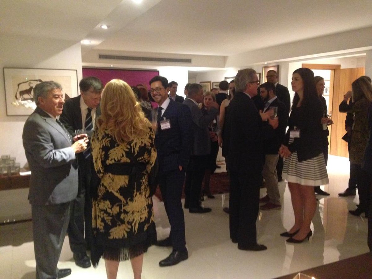 ana_sudo's tweet photo. Ambassador @Savoner Consul General @Stelarue SeniorTrade Commissioner @elise_racicot  and #Cleantech Trade Commissioner @p_courcelles welcome  🇨🇦🇧🇷 companies of #Water and #Wastewater sector as part of #FENASAN2018 networking reception in #saopaulo https://t.co/vE1YBh5zxN