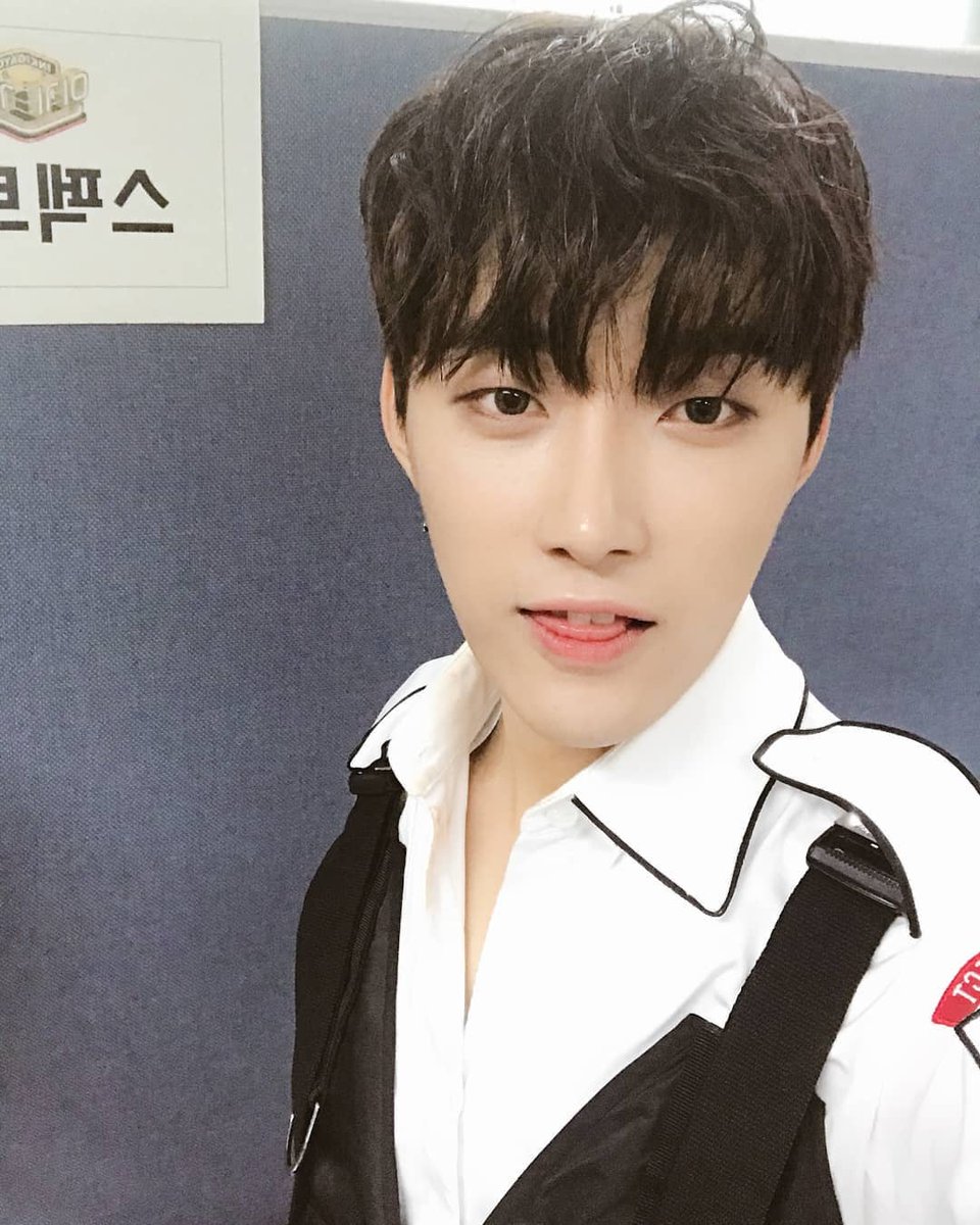 CKKYJtrans's tweet photo. [TRANS] 180912 [#SPECTRUM] SPECTRUM TIME TRAVEL SERIES #113 

A day in May, 
Jaehan-ie in Inkigayo waiting room☺

#스펙트럼 #Time_Travel_Series #재한 #Jaehan 

https://t.co/Dh3tvvsGQt https://t.co/r7RWXH0qAL