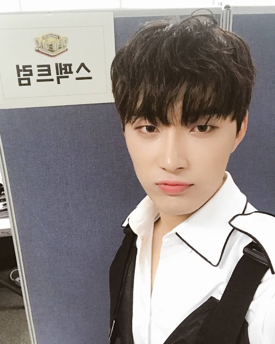 CKKYJtrans's tweet photo. [TRANS] 180912 [#SPECTRUM] SPECTRUM TIME TRAVEL SERIES #113 

A day in May, 
Jaehan-ie in Inkigayo waiting room☺

#스펙트럼 #Time_Travel_Series #재한 #Jaehan 

https://t.co/Dh3tvvsGQt https://t.co/r7RWXH0qAL