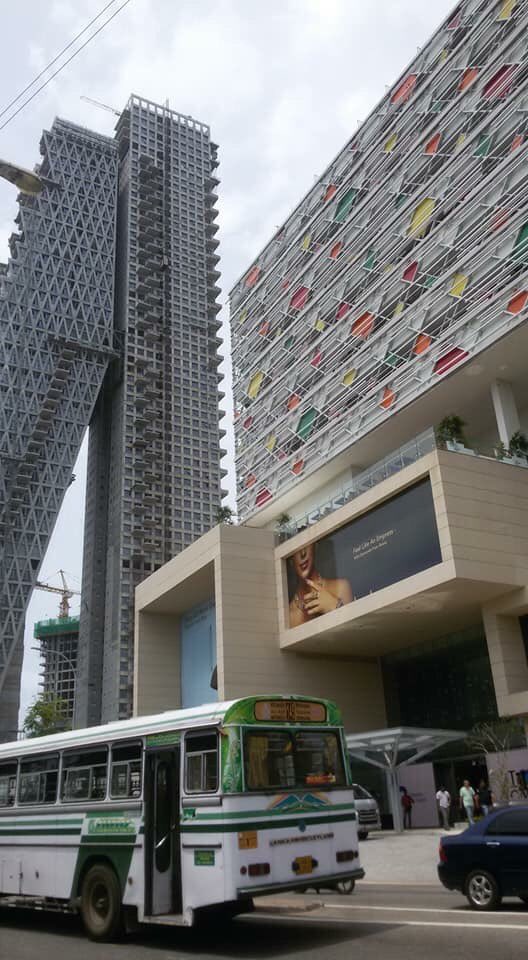 SriLankaNewsAl1's tweet photo. Sri Lanka’s first hypermall, ‘Colombo City Center’ has been opened short while ago, which consist of 47 floors.
#ColomboCityCenter
#SriLanka
#LKA https://t.co/qtKUXKprPm