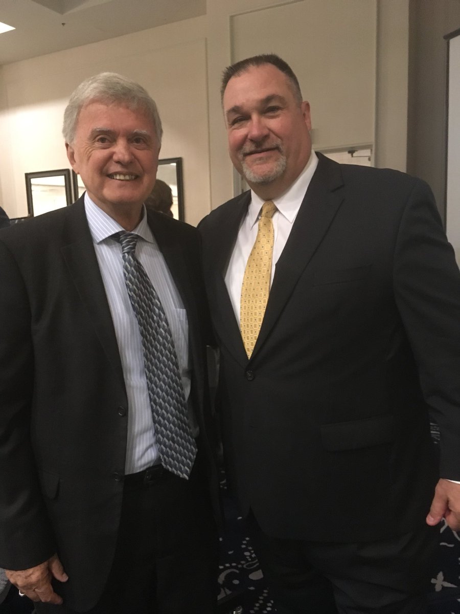 Thanks to Leadership Lincoln, Mick Hale and staff for another great State of the City event. #LNK #OurMayor