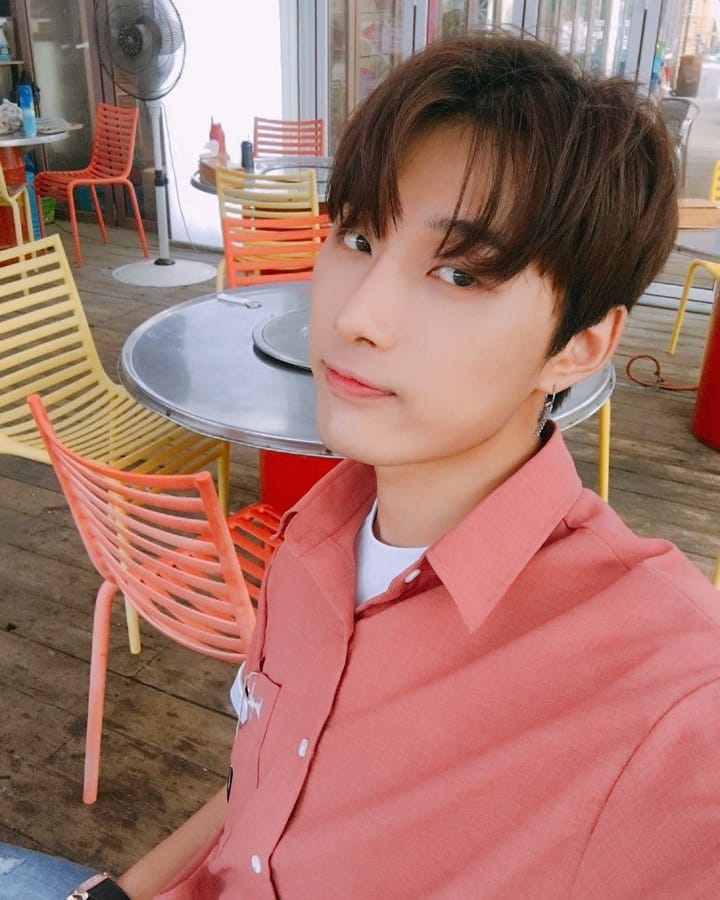 CKKYJtrans's tweet photo. [TRANS] 180916 [#SPECTRUM] SPECTRUM TIME TRAVEL SERIES #120 

A day in July, 
Jaehan-ie on the road for a break☺

#스펙트럼 #Time_Travel_Series #재한 #Jaehan 

https://t.co/as2SvttrZB https://t.co/et22ywdb09