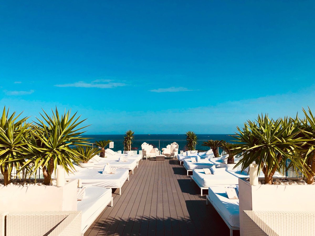 Wish you were here? #SKYBARIBIZA 🌴🌴☀️☀️ #ibizahotel