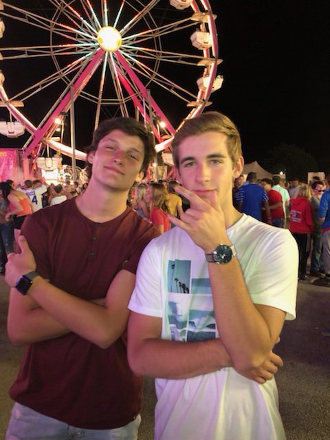 LankAlec's tweet photo. Happy mf birthday brotha  @eliward_  celebrate accordingly much love https://t.co/wJc2XQJp3T