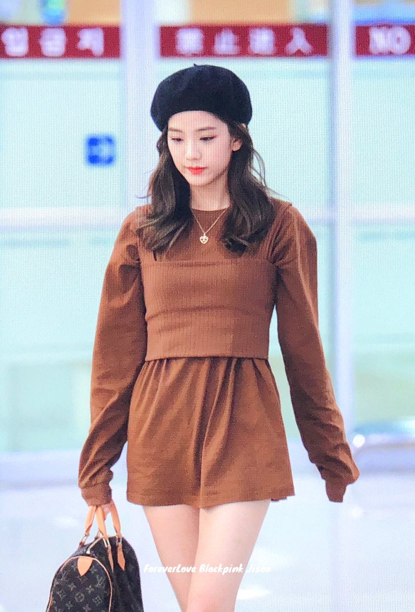 ForeverLove_Js's tweet photo. 180919
#블랙핑크 #BLACKPINK #지수 #JISOO https://t.co/qY5zFtxNa6