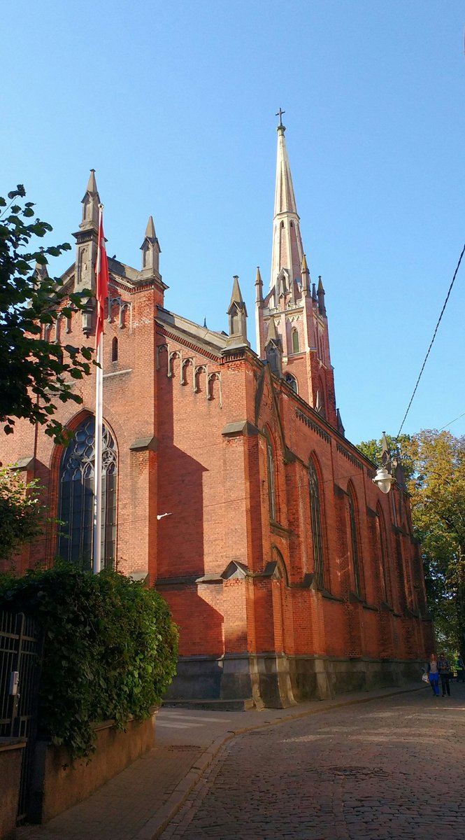 OldPlod306's tweet image. We Brits get everywhere; the English Church in Riga, Latvia. Good to be a tourist and see places from that point of view. #alwayssomethingtolearn