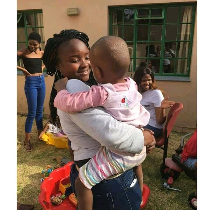 BTSO_Foundation's tweet photo. "A child is an uncut diamond." ~ Austin O' Malley
#borntostandoutfoundation #elevatingkids #extraordinariness #youngminds #orlandochildrenshome #children #soweto #helpingkidsstandout #onelove #positivemark #gratitude #forcesjoined #protagonistsofchange #uncutdiamonds https://t.co/zTR4bT8g6A