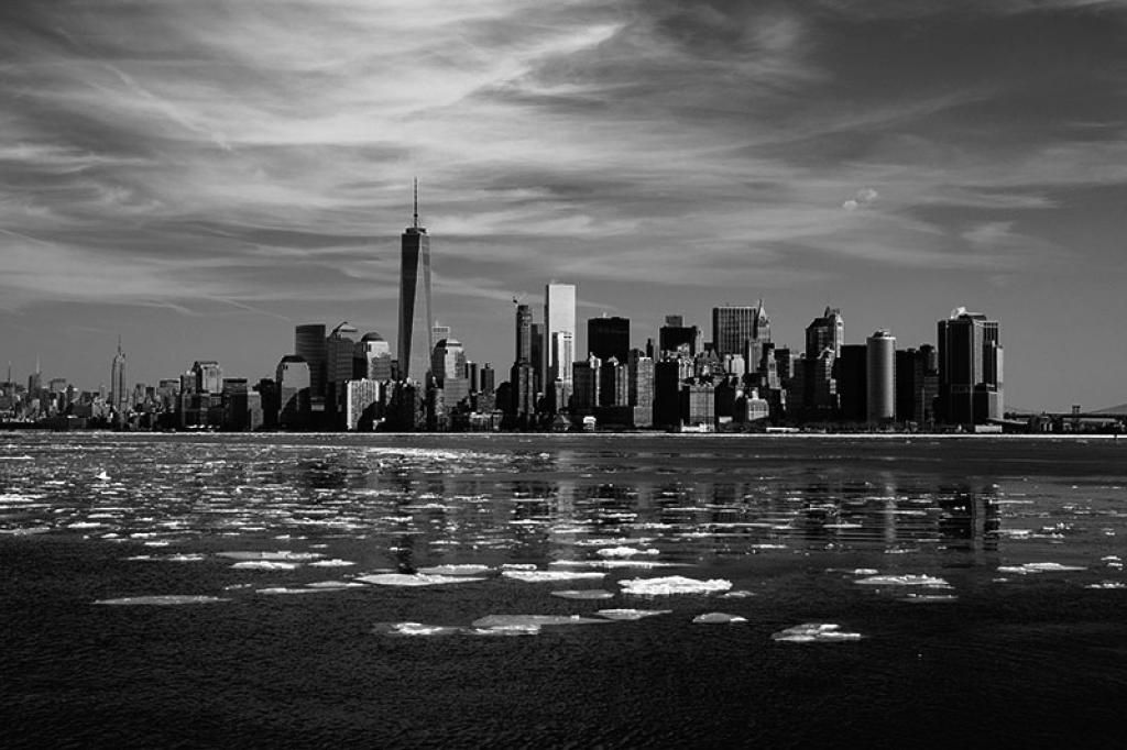 innateplethora's tweet photo. How to Convert Photos to Black and White in Photoshop via @tutorialspsd  https://t.co/oHsQBvbWIv #graphicdesign #photoshoptips https://t.co/rAKayoHUT6