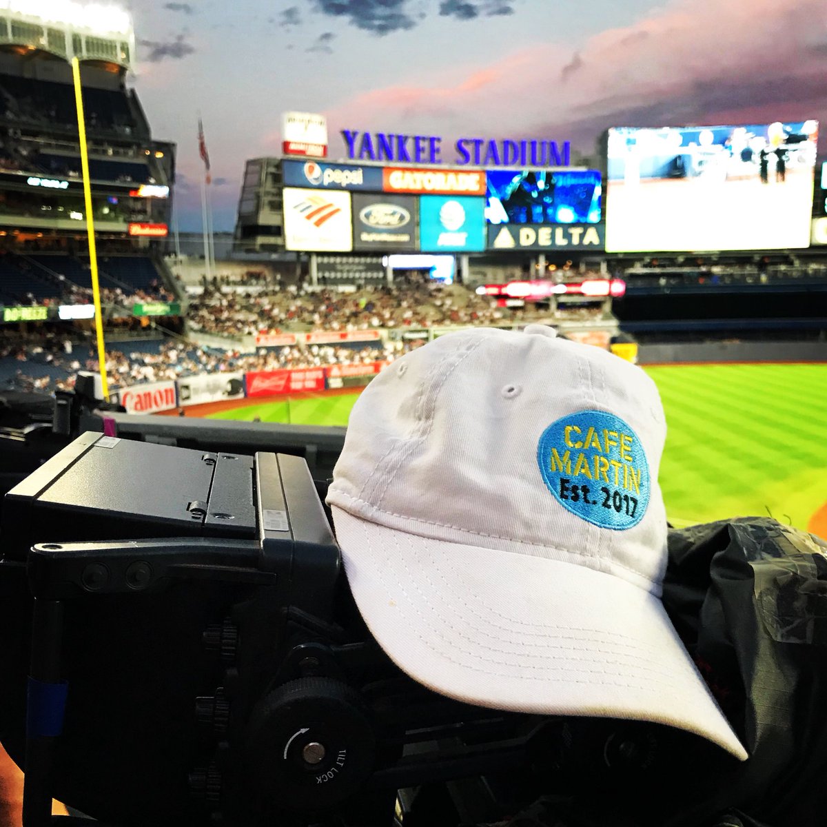 PGameHD's tweet photo. As it should be.
#onlyatcafemartin in the building.
#YankeeStadium
#RedSox #Yankees #ALEast #TimeToClinch @teamcafemartin @bryguyboxing https://t.co/D5P5nnySdO