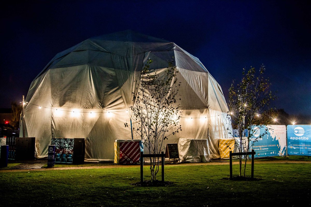 appetitestoke's tweet photo. Looking for family fun to brighten up your Autumn? Rip roaring space adventure HOW TO SPOT AN ALIEN comes to pop-up theatre ROUNDABOUT @ Longton  Park #StokeonTrent 12 - 14 October. 
Suitable for spaces cadets 5 &amp; over! Book your seats ->  https://t.co/LidVbme3Ul https://t.co/kVp4IL6ukr