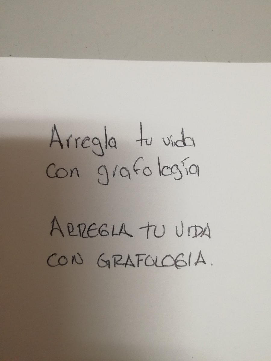GEORGEY2K's tweet photo. @Grafocafe #arreglatuvidacongrafologia escribo de las dos formas, saludos Maryfer https://t.co/Kb7IiGat2n